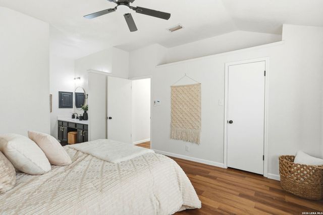 6046 John Chapman, San Antonio, TX 78240