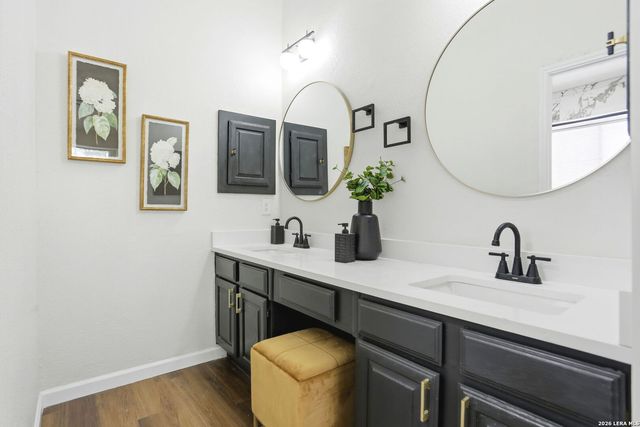 6046 John Chapman, San Antonio, TX 78240