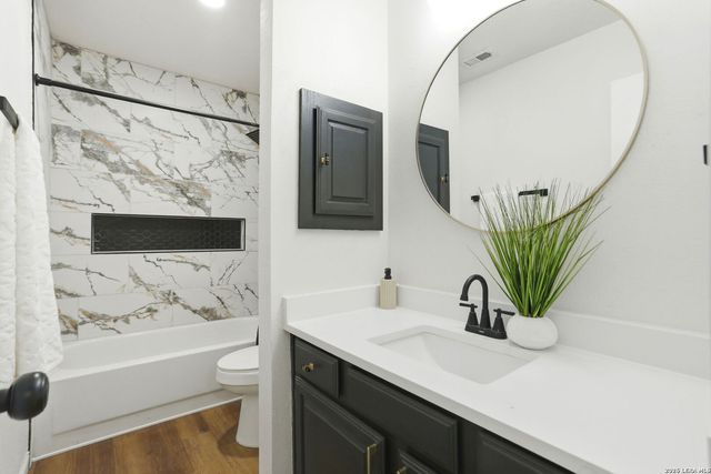 6046 John Chapman, San Antonio, TX 78240