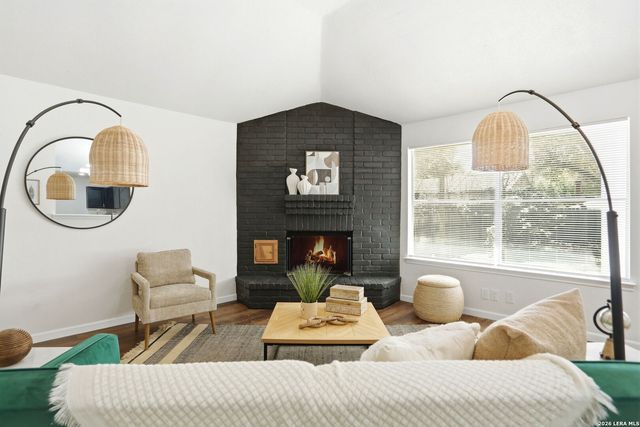 6046 John Chapman, San Antonio, TX 78240