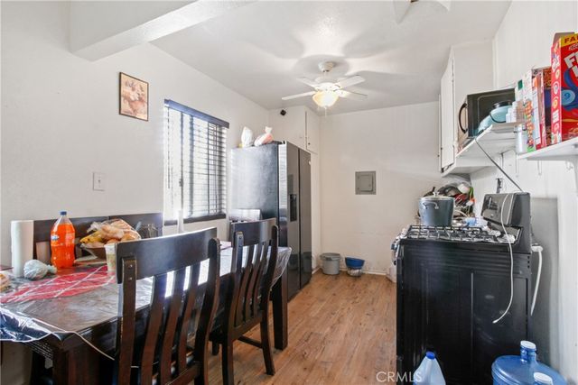 8717 Avalon, Los Angeles, CA 90003