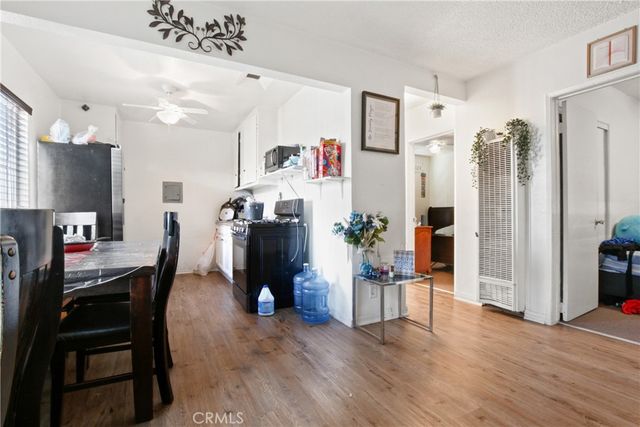 8717 Avalon, Los Angeles, CA 90003