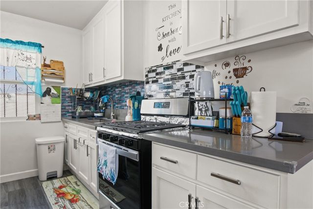 8717 Avalon, Los Angeles, CA 90003