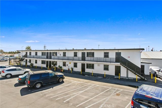 8717 Avalon, Los Angeles, CA 90003