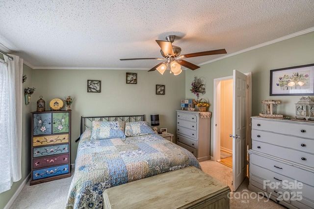 445 Riverwind Drive, Hendersonville, NC 28739