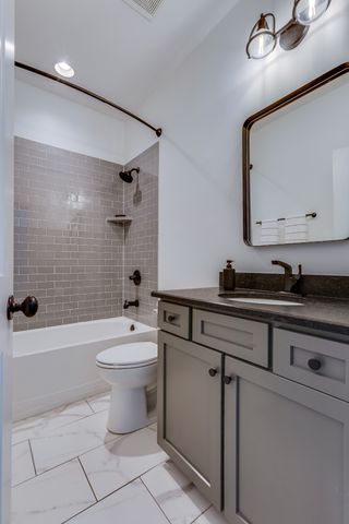 724 Fontwell Ln, Franklin, TN 37064