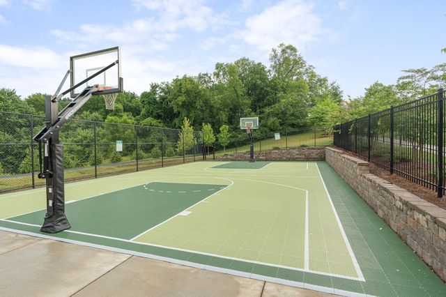 724 Fontwell Ln, Franklin, TN 37064