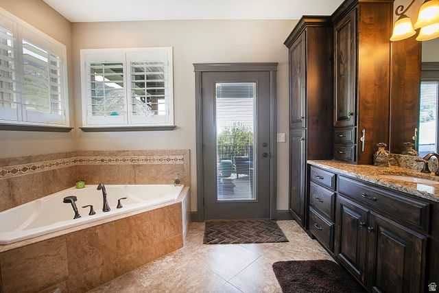 909 E 2050 N, North Ogden, UT 84414