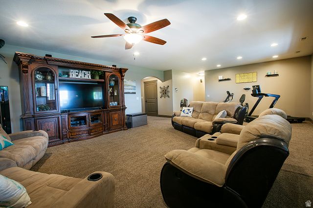 909 E 2050 N, North Ogden, UT 84414