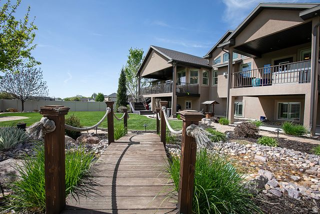 909 E 2050 N, North Ogden, UT 84414