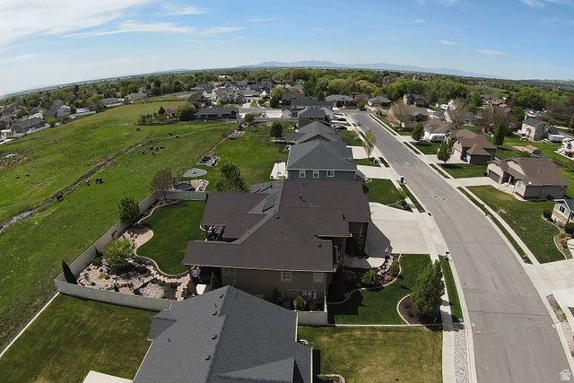 909 E 2050 N, North Ogden, UT 84414