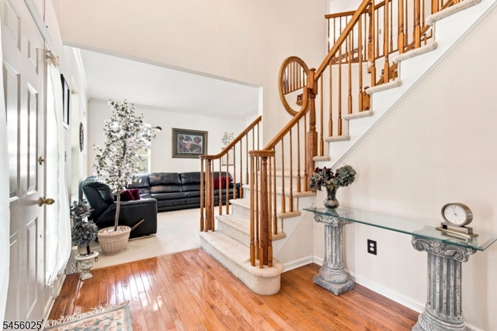 133 Charles St, Franklin Twp., NJ 08873 — photo 4