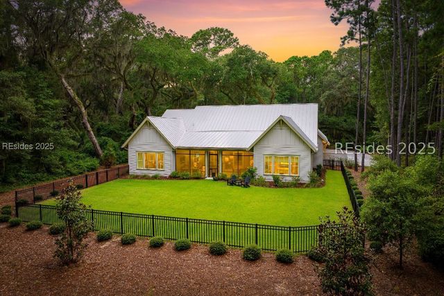 34 Bee Tree Dr, Okatie, SC 29909