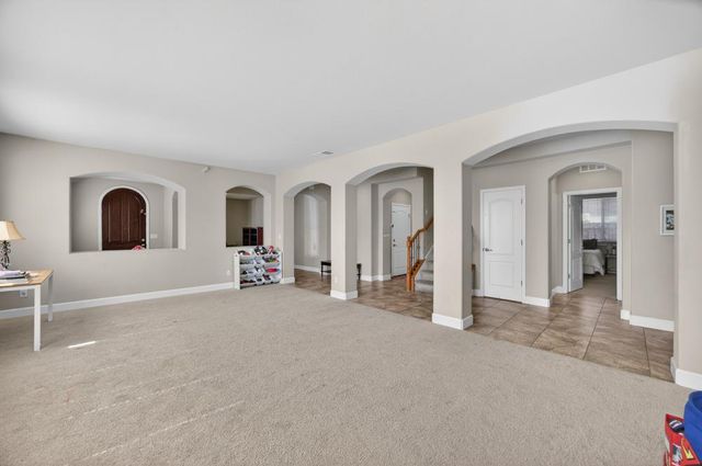 9765 Caneria Way, Elk Grove, CA 95757