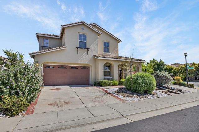 9765 Caneria Way, Elk Grove, CA 95757