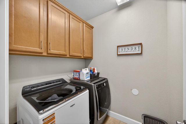 9765 Caneria Way, Elk Grove, CA 95757