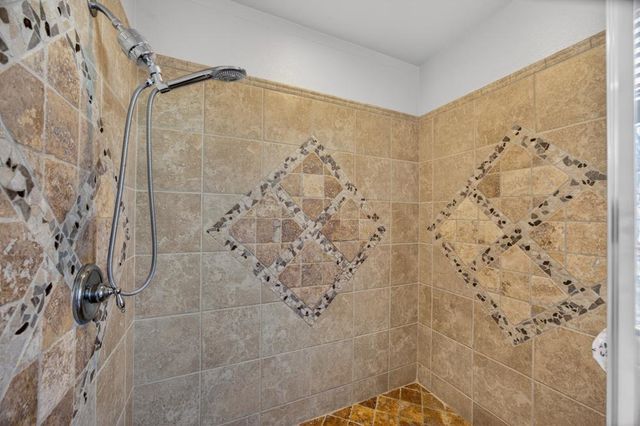 9765 Caneria Way, Elk Grove, CA 95757