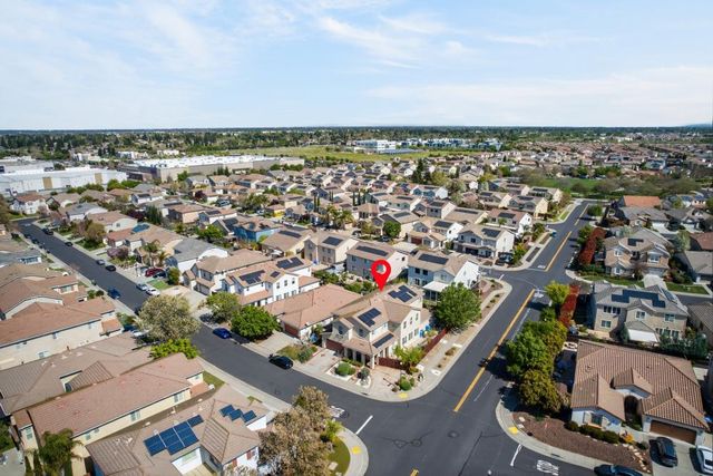 9765 Caneria Way, Elk Grove, CA 95757