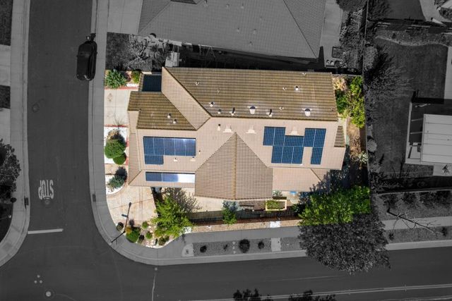 9765 Caneria Way, Elk Grove, CA 95757