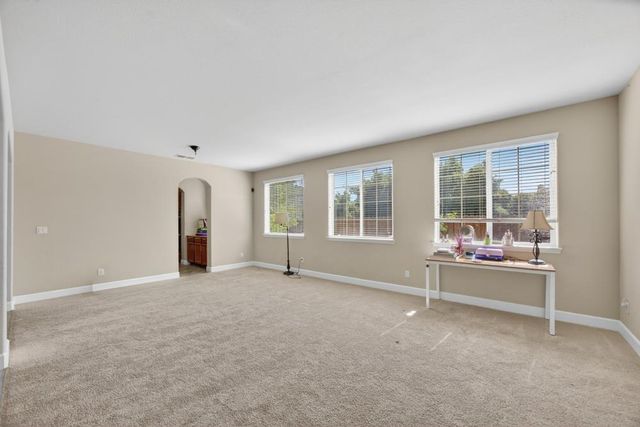 9765 Caneria Way, Elk Grove, CA 95757