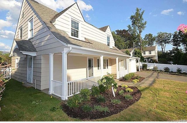 4 Addison Lane, Greenvale, NY 11548