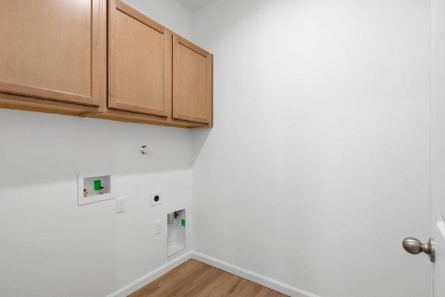 2525 Seaforth Circle NE, Rio Rancho, NM 87144