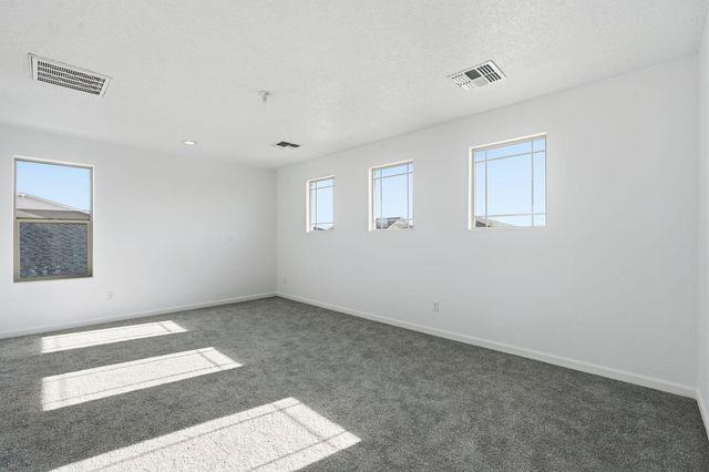 2525 Seaforth Circle NE, Rio Rancho, NM 87144