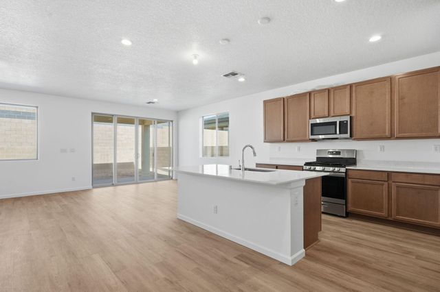 2525 Seaforth Circle NE, Rio Rancho, NM 87144