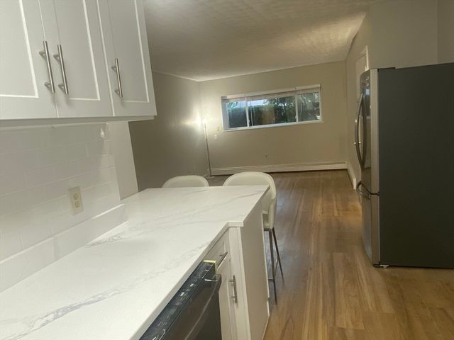 1409 River St 7, Boston, MA 02136