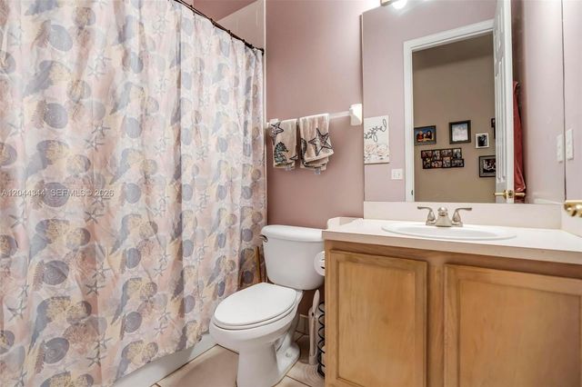 126 Spruce St, Boynton Beach, FL 33426