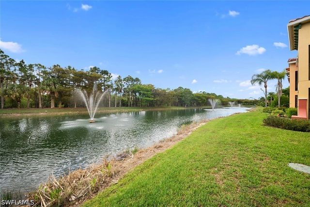 8641 Piazza Del Lago CIR 202, Estero, FL 33928