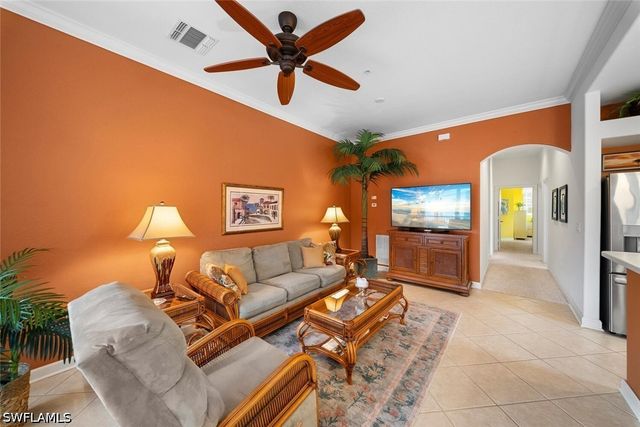 8641 Piazza Del Lago CIR 202, Estero, FL 33928