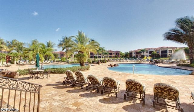 8641 Piazza Del Lago CIR 202, Estero, FL 33928
