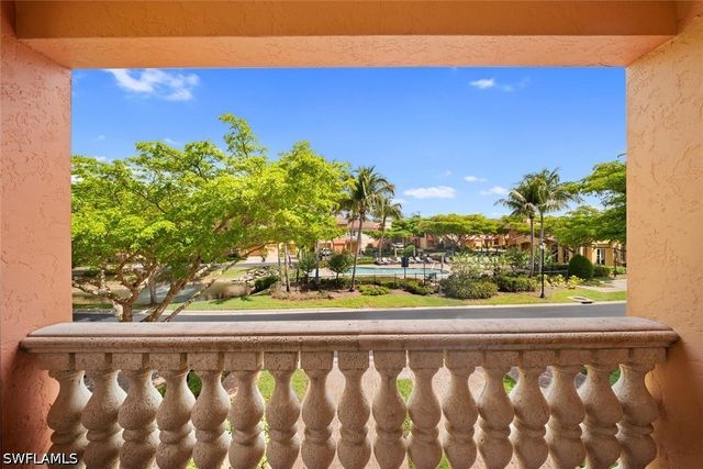 8641 Piazza Del Lago CIR 202, Estero, FL 33928