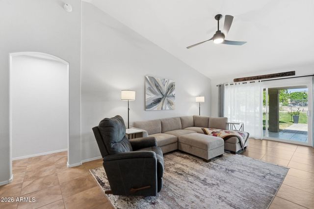 6418 W IRMA Lane, Glendale, AZ 85308