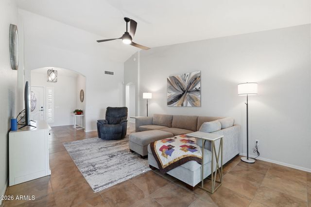 6418 W IRMA Lane, Glendale, AZ 85308