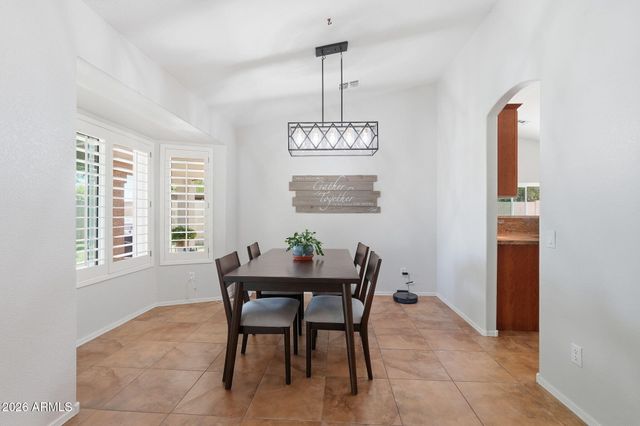 6418 W IRMA Lane, Glendale, AZ 85308