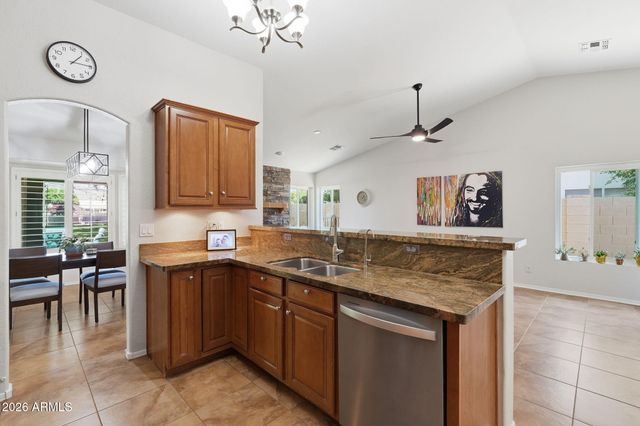 6418 W IRMA Lane, Glendale, AZ 85308