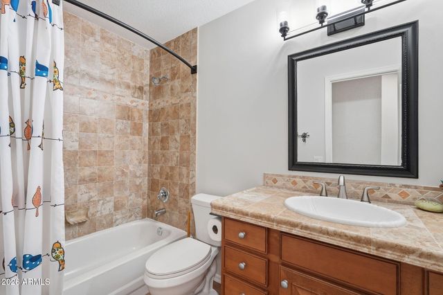 6418 W IRMA Lane, Glendale, AZ 85308