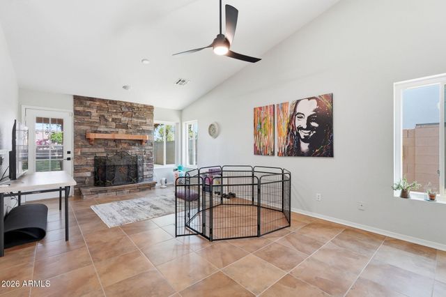 6418 W IRMA Lane, Glendale, AZ 85308