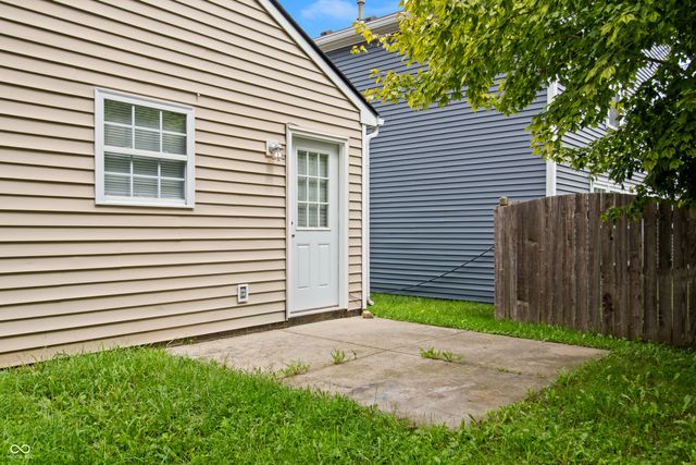 9621 W Stargazer, Pendleton, IN 46064