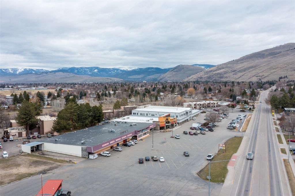 704 SW Higgins Ave, Missoula, MT 59803 photo 10