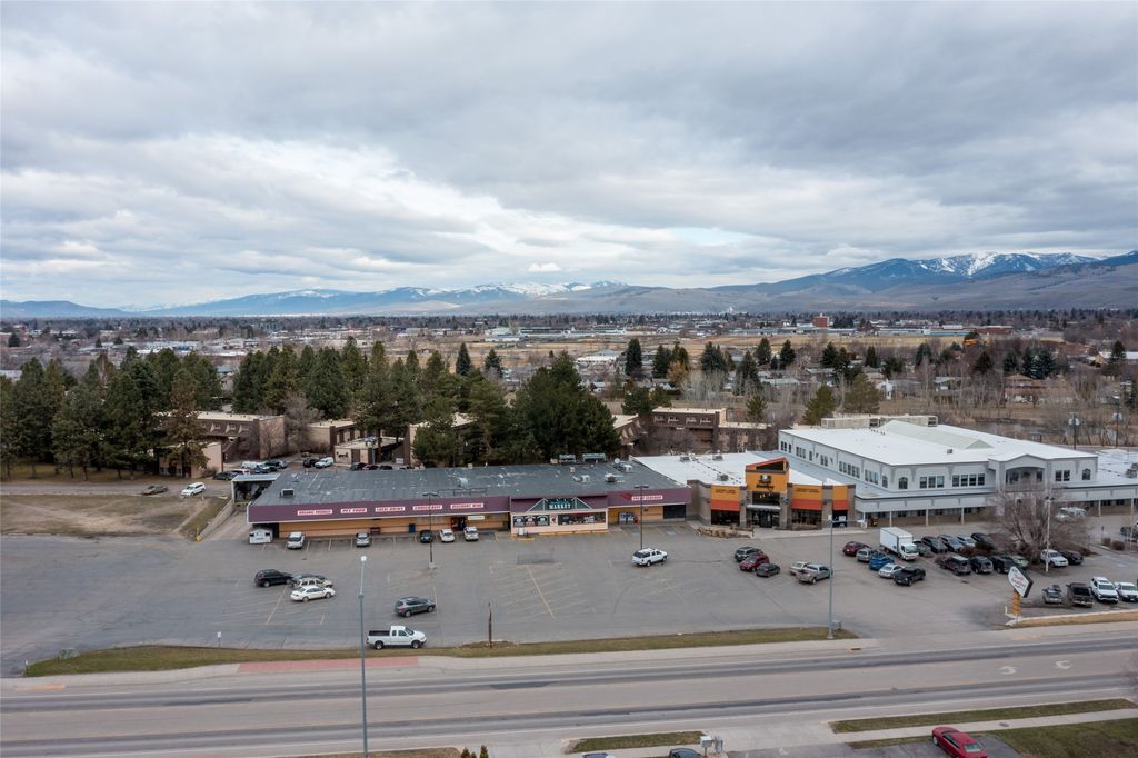 704 SW Higgins Ave, Missoula, MT 59803 photo 12