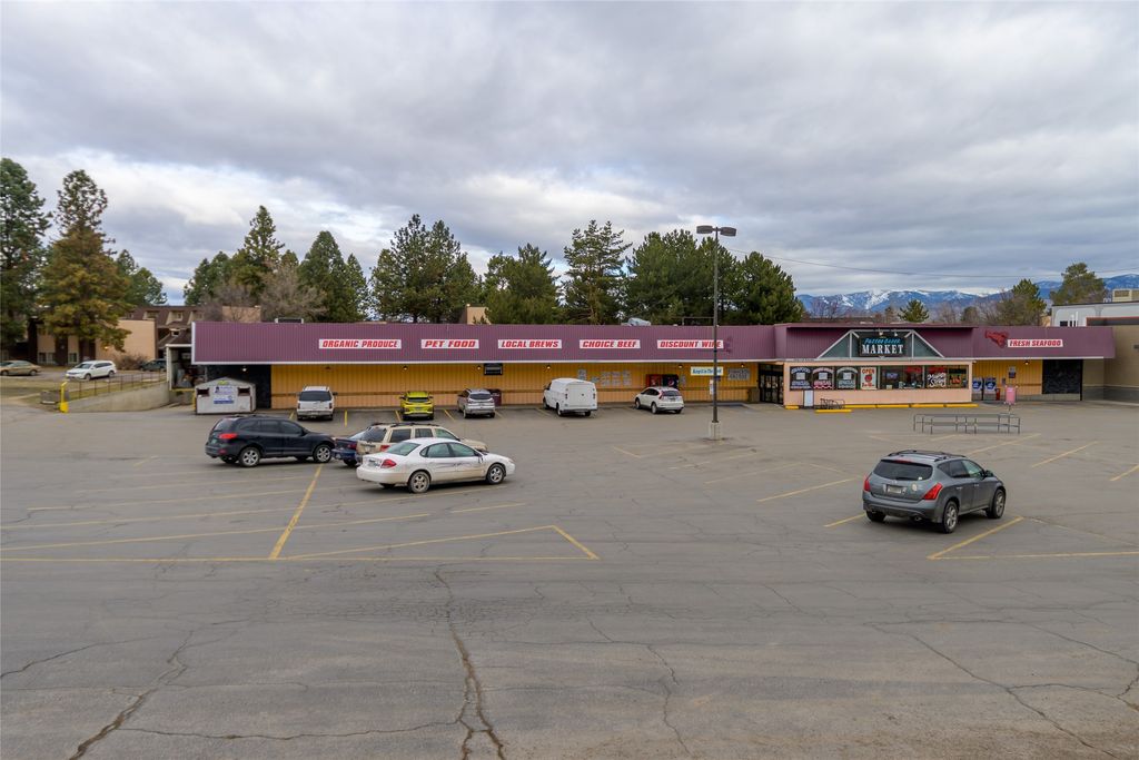 704 SW Higgins Ave, Missoula, MT 59803 photo 4