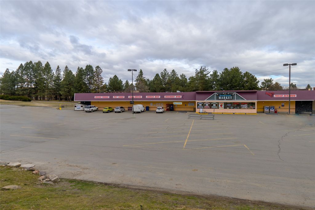 704 SW Higgins Ave, Missoula, MT 59803 photo 5