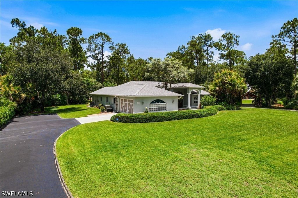 2053 17th ST SW, Naples, FL 34117
