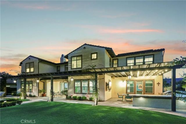 250 Clementine Court, Glendora, CA 91741