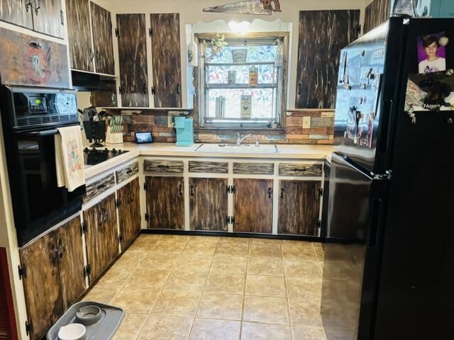 606 5th Avenue, Ashford, AL 36312