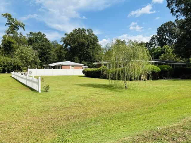 606 5th Avenue, Ashford, AL 36312