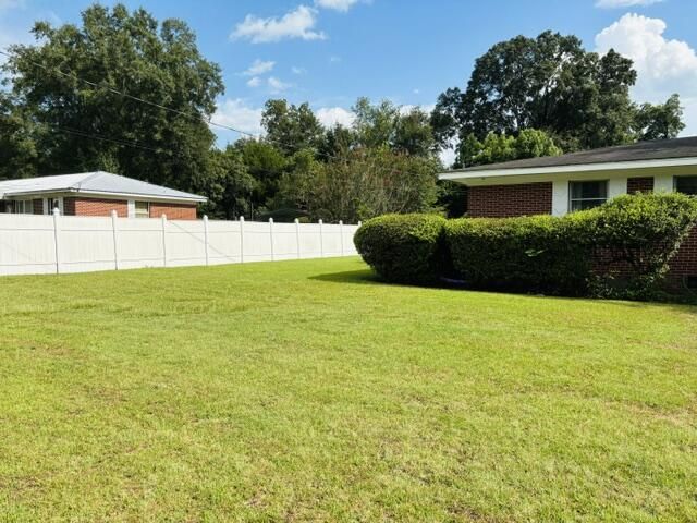 606 5th Avenue, Ashford, AL 36312